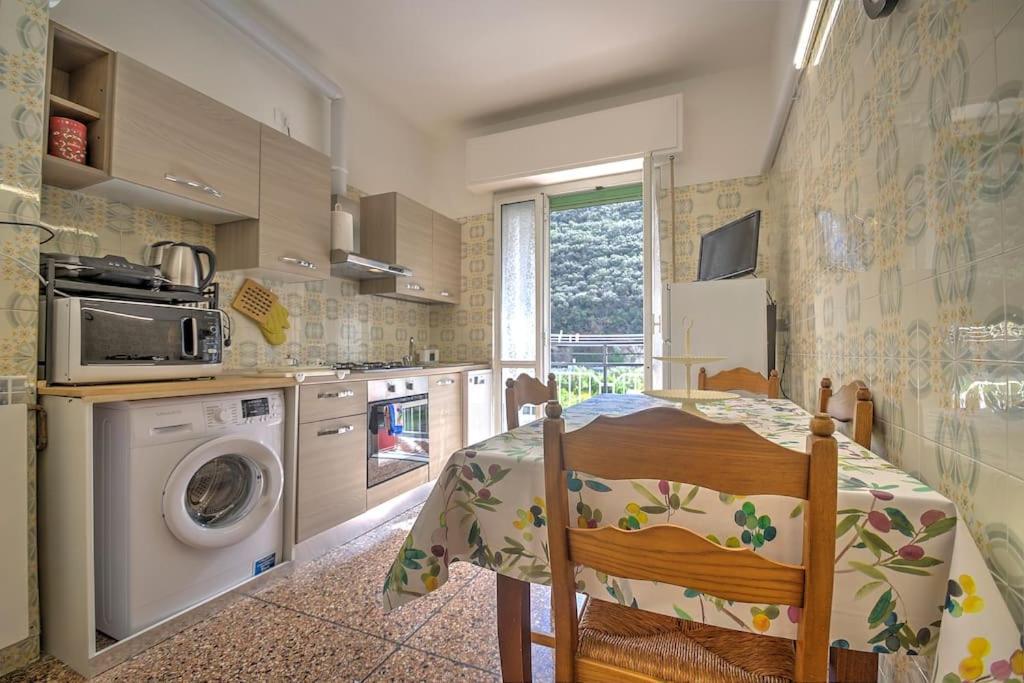 Mariani'S Home Finale Ligure Luaran gambar